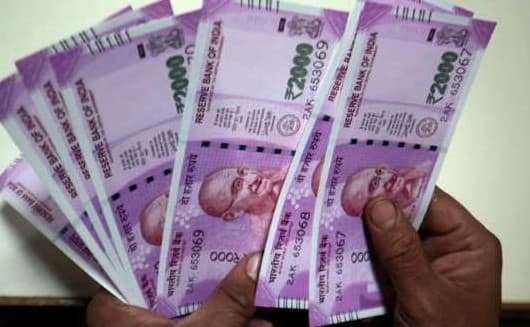 नीमच जेल ब्रेक मामले में नया खुलासा, कैदियों को फरार कराने प्रहरी ने लिए थे एक लाख रुपए