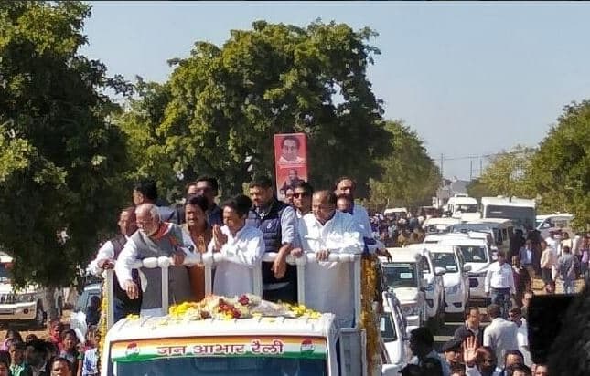जब मुख्यमंत्री के रोड शो में गूंजा नारा- ‘कमलनाथ एक आंधी है, छिंदवाड़ा का गांधी है’, देखें वीडियो
