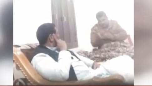 कांग्रेस नेता के वायरल वीडियो से मचा हड़कंप…कलेक्टर एडवांस में लेते है 5 लाख