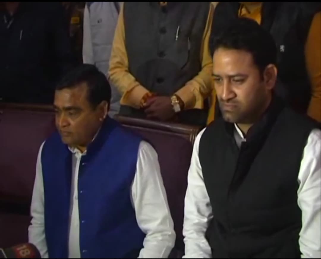 गोपाल भार्गव के बयान पर मंत्रियों का पलटवार, कहा”ये उनकी बौखलाहट है, वे पहले अपने गिरेबान में झांकें”
