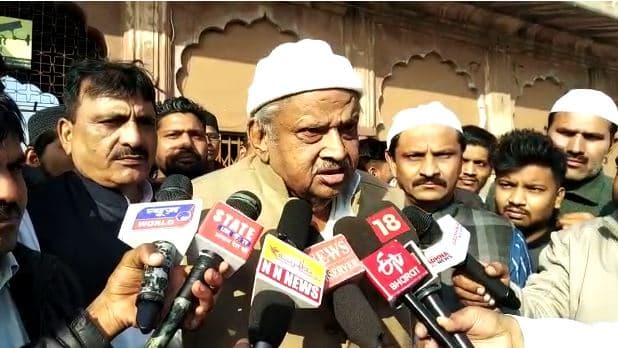 काज़ियों के लिए अलग से हो कोई पहचान : आरिफ अकील