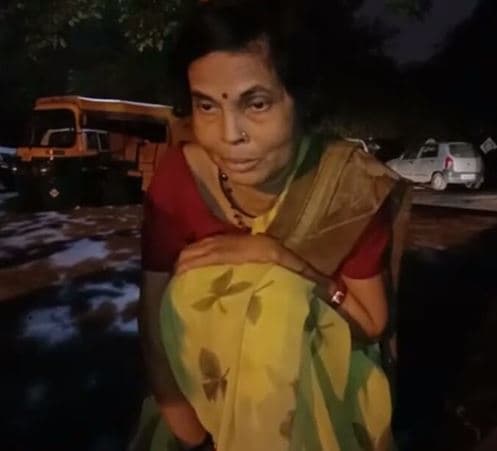 करंट लगने के बाद अस्पताल में भर्ती इलेक्ट्रीशियन की मौत, पत्नी ने ठेकेदार पर लगाए आरोप