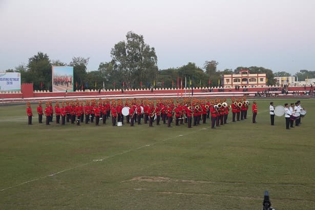 जानिए, क्या है ‘बीटिंग द रिट्रीट’