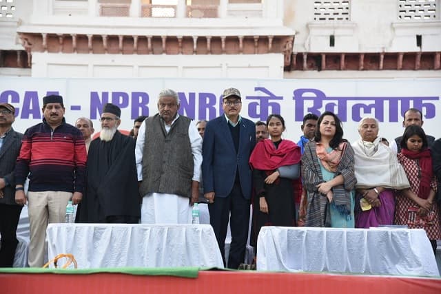 आरएसएस कितना भी धमकाए, युवा डरने वाला नहीं : आइशी घोष
