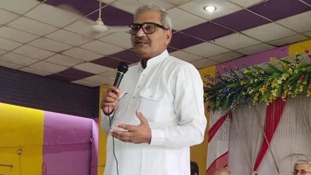 राजगढ़ कलेक्टर को लेकर बीजेपी सांसद का विवादित बयान