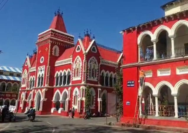 सरकारी अस्पताल में मरीजों के खाने में मिला ज़हर, कर्मचारी की सूझबूझ से टला हादसा