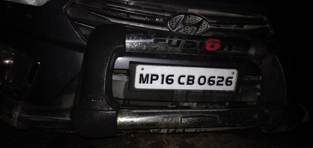तेज गति से अनियंत्रित होकर कार पलटी, दो लोगो की मौत