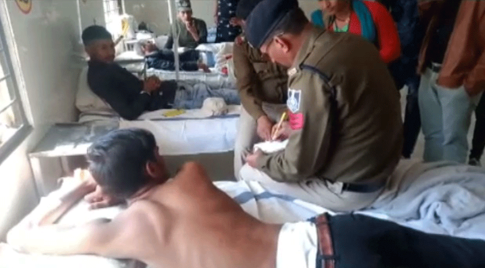 शाजापुर के BKNS कॉलेज में छात्रो के दो गुटों में विवाद, 2 छात्र गंभीर रूप से घायल