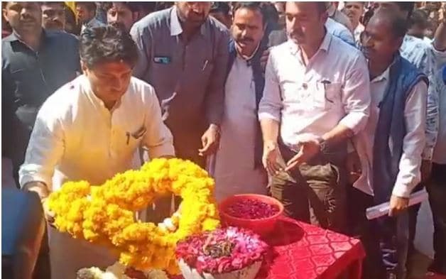 कॉंग्रेस राष्ट्रीय महासचिव सहित मंत्रियों ने दी पुलवामा हमले के शहीदों को श्रद्धांजलि