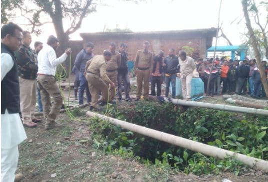 बुजुर्ग महिला को बचाने युवक ने कुँए में लगाई छलांग, डूबा, तलाश जारी