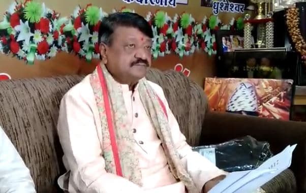 कैलाश का सिंधिया को समर्थन, राहुल पर तंज