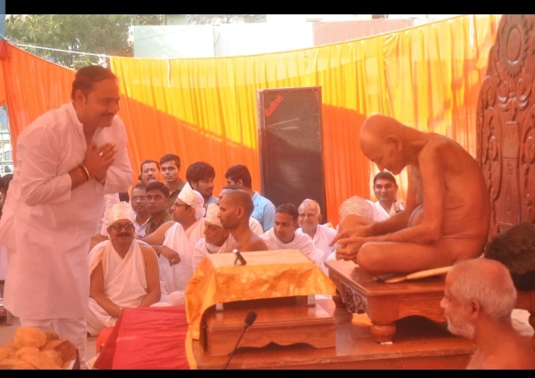 आचार्य श्री का संगम नगर में भव्य मंगल प्रवेश