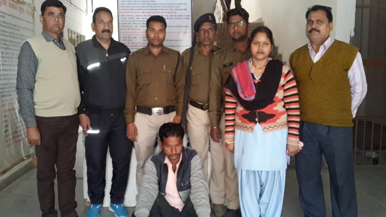 अवैध शराब के साथ एक युवक गिरफ्तार