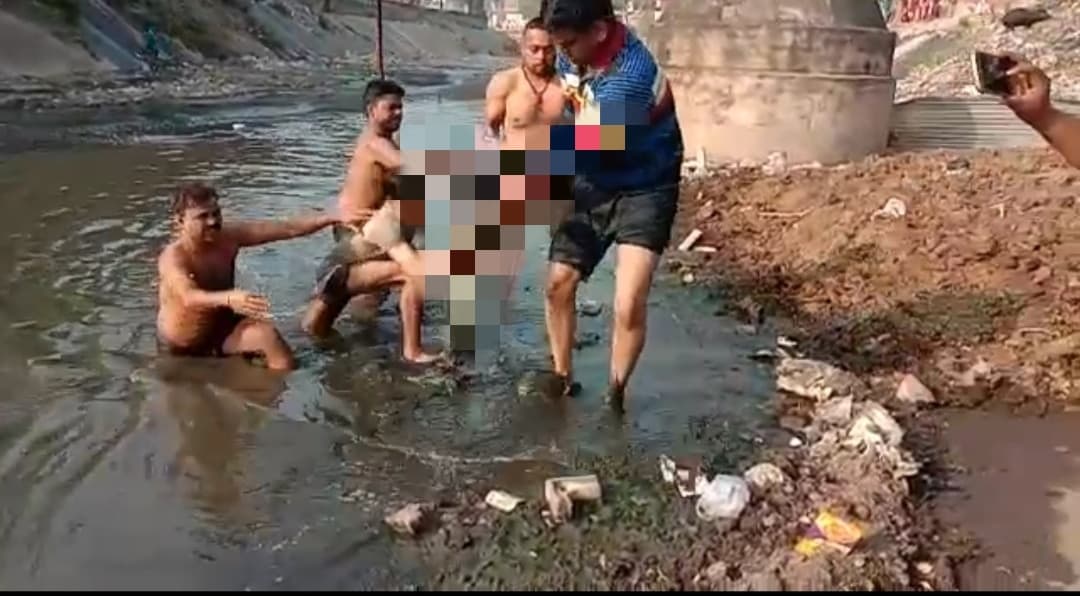 नाले में गिरकर मासूम की मौत, गेंद निकालने की कोशिश में गंवाई जान