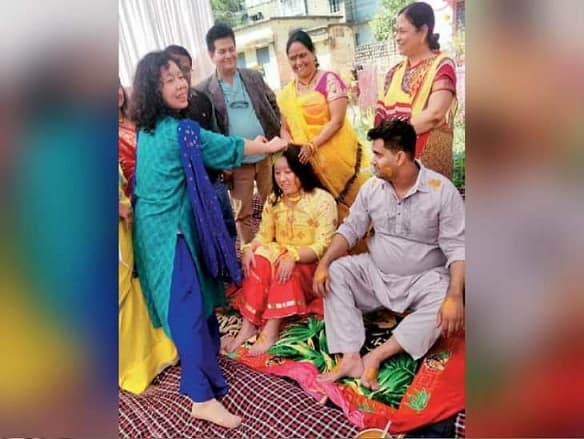 कोरोना वायरस का खौफ: शादी करने परिवार के साथ मंदसौर पहुंची चीनी दुल्हन, स्वास्थ्य अमला सतर्क