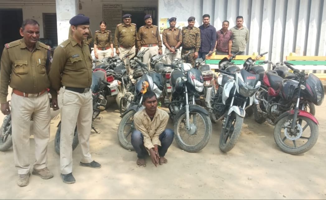 2 लाख का टेरर टैक्स मांगने वाले बदमाशों के कब्जे से चोरी की 16 बाइक बरामद
