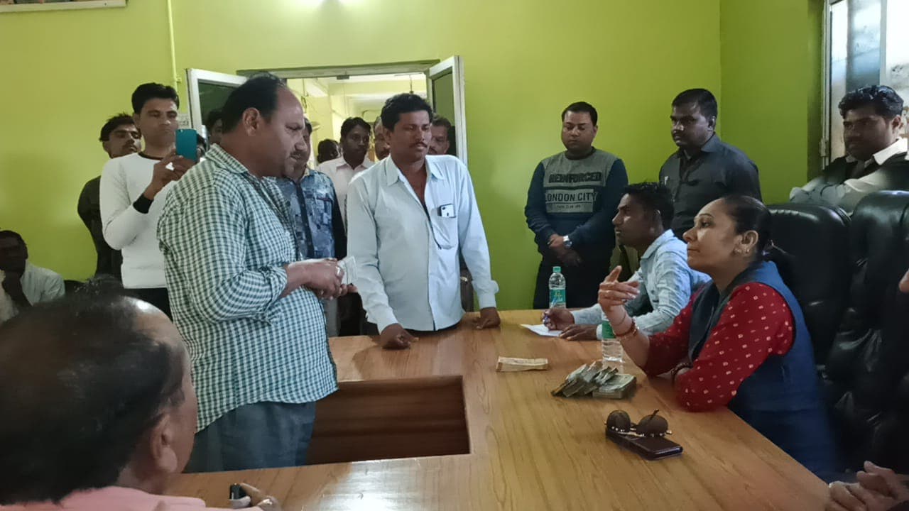 कौन है एमपी की रॉबिनवुड विधायक, रिश्वत के पैसे कराए वापस