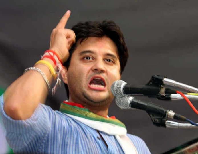तो सिंधिया बनेंगे सरकार के खिलाफ ढाल और तलवार