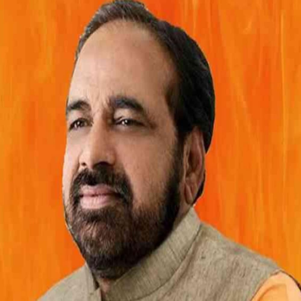 महिला दिवस पर अतिथि विद्वानों ने कराया मुंडन, भार्गव बोले-सरकार के लिये शर्म की बात