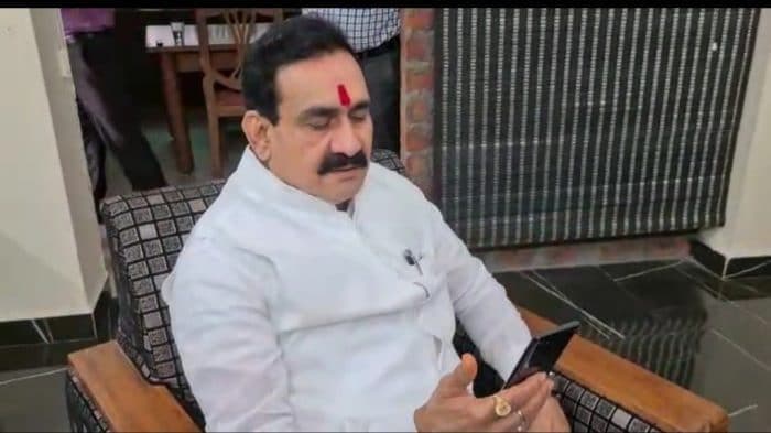 VC के जरिए नरोत्तम ने की क्षेत्र की जनता से बात, कलेक्टर-SP को दिए ये निर्देश