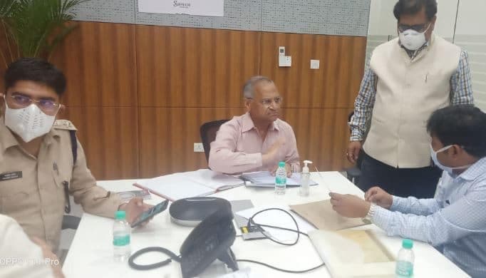 ग्वालियर सांसद ने दिए 71 लाख, विधायक और पूर्व MLA ने भी बढ़ाया मदद का हाथ