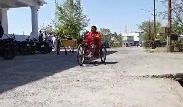 MP की उमा ने साबित कर दिया-‘उड़ान परों से नही, हौंसलो से होती है’