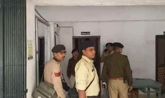 पुलिस थाने में आरोपी ने लगाई फांसी, मजिस्ट्रेट जांच के आदेश