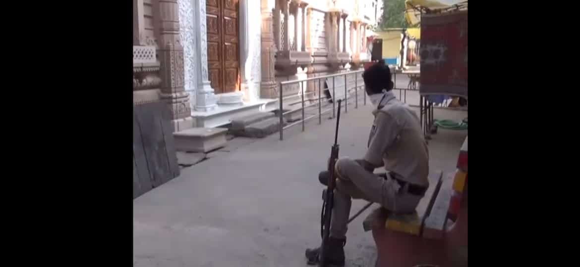 चैत्र नवरात्र में मंदिर पड़े सूने, कर्फ्यू के कारण पूरे शहर में मंदिरों के कपाट पूरी तरह बन्द