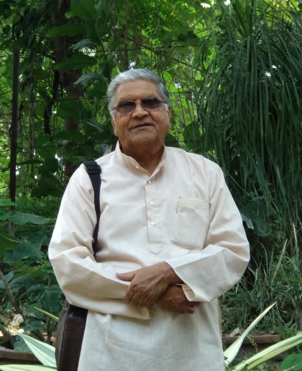 वरिष्ठ साहित्यकार ने कोरोना से बचाव के लिये दी सुरीली समझाईश, देखिये वीडियो
