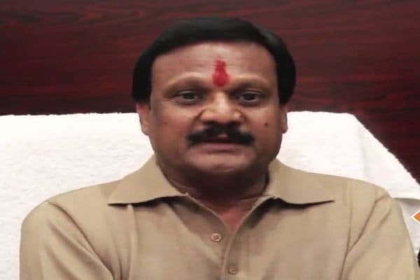कमलनाथ के मंत्री बोले-हम सब सिंधिया के सम्पर्क में है