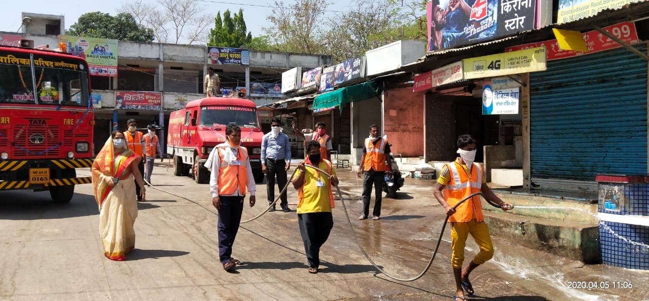 हर गली-वार्ड को किया सेनेटाइज़, लोगों से सतर्क रहने की अपील