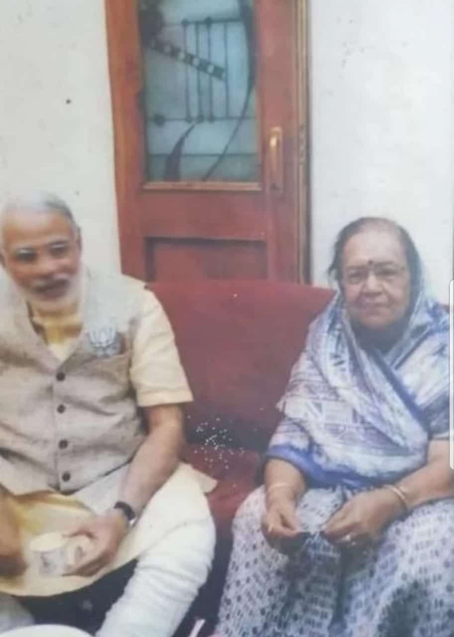 पीएम मोदी ने जबलपुर पूर्व सांसद को किया फोन, जयश्री बनर्जी से जाने हालचाल