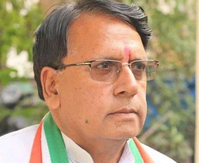 अब इस पूर्व मंत्री ने भाजपा विधायक को बताया ‘सपोला‘