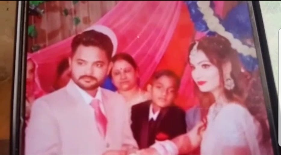 सतना में नगर निगम अधिकारी ने आगे बढ़ाई अपनी शादी, कहा- “पहले सामाजिक जिम्मेदारी का निर्वहन जरूरी”