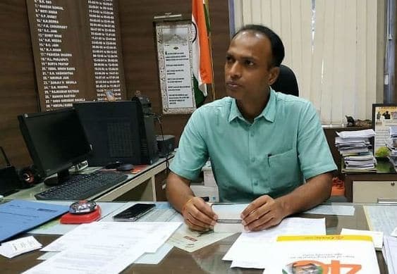 यहां-वहां थूकने वाले सावधान, सीधे होगी FIR, कलेक्टर ने जारी किये आदेश