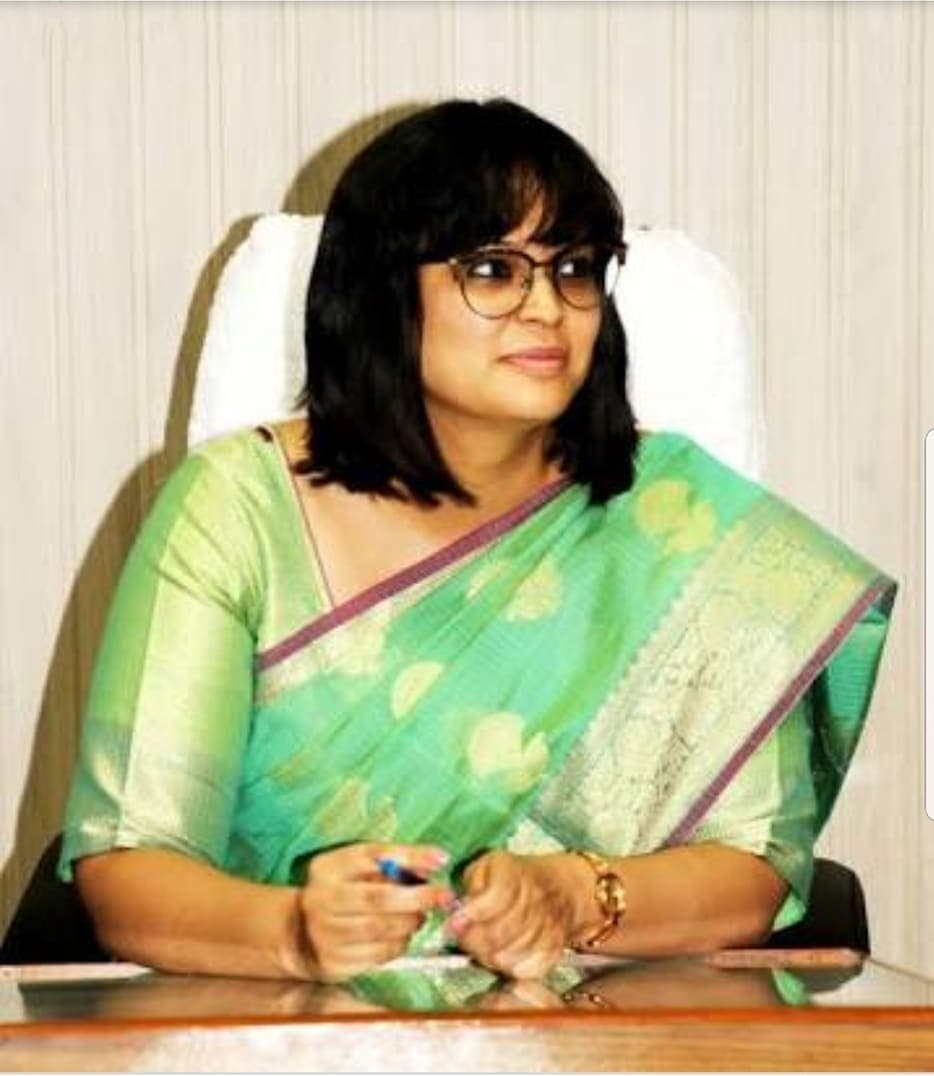 कोरोना लापरवाही, खंडवा कलेक्टर पर गिर सकती है गाज