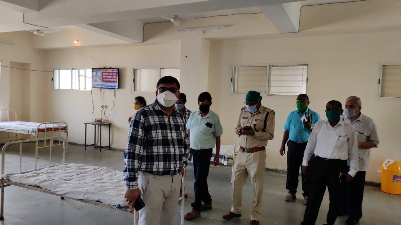 24 घंटे में तैयार हुआ अत्याधुनिक कोविड केयर सेंटर, घर जैसा माहौल मुहैया कराने की कोशिश