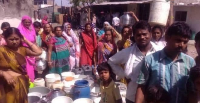 करोड़ों खर्च, फिर भी बूंद-बूंद को तरसते बीनागंज और चाचोड़ा के लोग