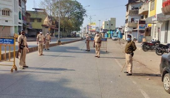 बुरहानपुर में 17 नए मरीज मिलने के बाद कर्फ्यू, इन्हे मिलेगी छूट