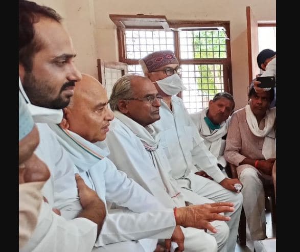 पूर्व मंत्री बोले, ‘अधिकारी जनता के नौकर, मेने कभी नहीं की उनकी प्रशंसा’