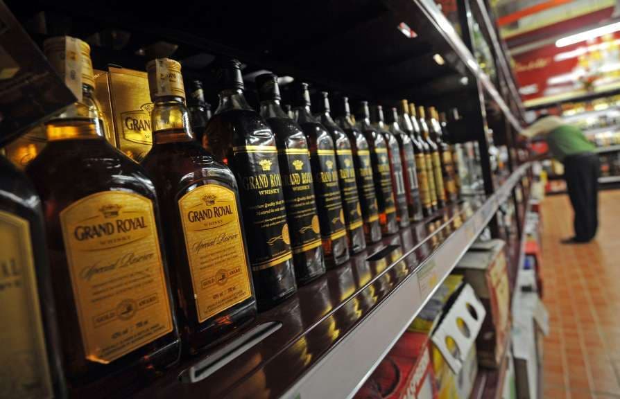Liquor एसोसिएशन के आव्हान पर बंद रही शराब की दुकानें, सरकार से किया ये अनुरोध