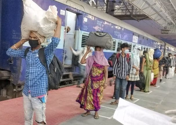 अब तक एक लाख 5 हजार मजद्रूरों की हुई मध्य प्रदेश वापसी