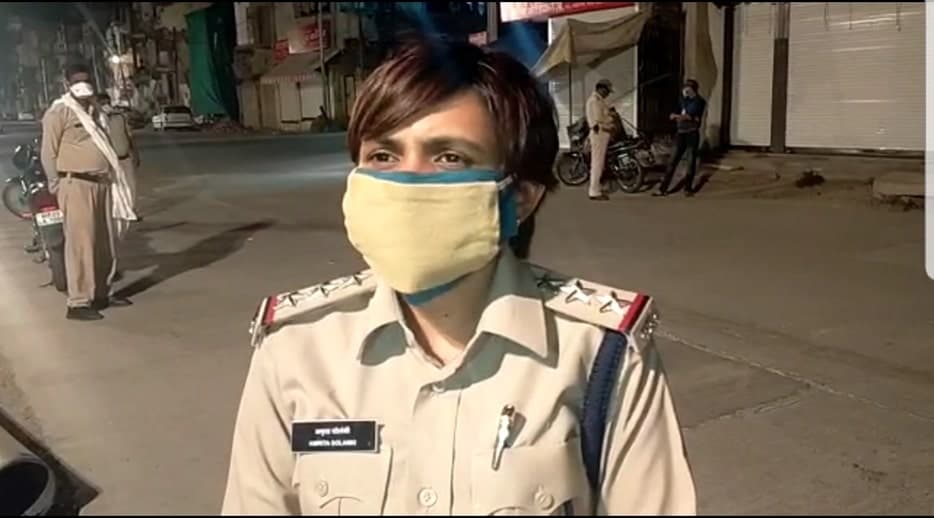 दबंग महिला टीआई का फेसबुक आईडी हैक, क्राइम ब्रांच में की शिकायत