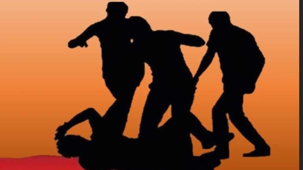 बिजली बिल को लेकर पड़ोसी पर जानलेवा हमला, बच्चा घायल, दो महिलाओं की हालत गंभीर