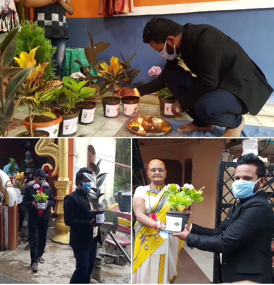 शादी के लिये बनाए अनोखे ग्रीन इन्विटेशन कार्ड, गमले में पौधे के साथ दिया निमंत्रण