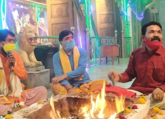 रोक के बावजूद खुले मंदिर, संस्कृति बचाओ मंच के संयोजक समेत 5 पांच पर FIR