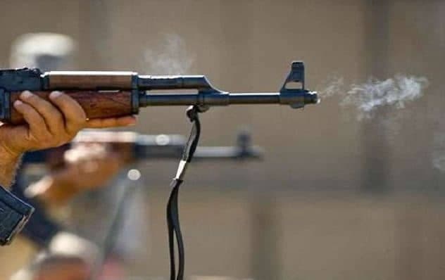 पानी का पाइप टूटने पर दो पक्षों में खुनी संघर्ष, गोलीबारी, दो की मौत