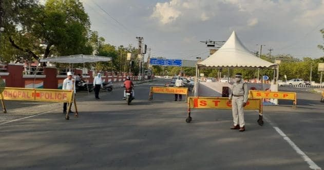 अब तीन घरों तक सीमित होगा कंटेनमेंट एरिया, 5 दिन में फ्री होगा क्षेत्र
