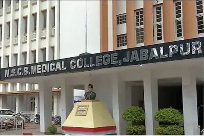 लॉकडाउन में पेंडिंग रही सर्जरी के लिए संभाग आयुक्त ने दी हरि झंडी