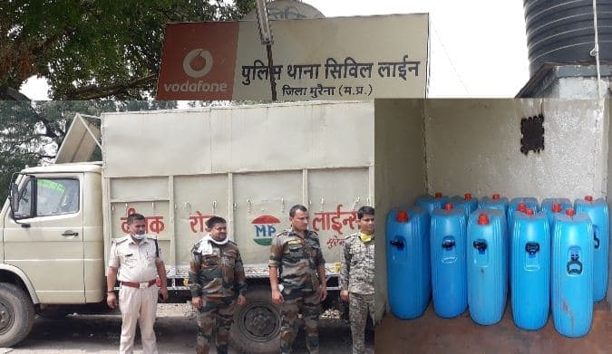 शराब तस्करों के हौंसले बुलंद, पुलिस ने डाक पार्सल वाहन और ओपी सहित 8 लाख का माल पकड़ा